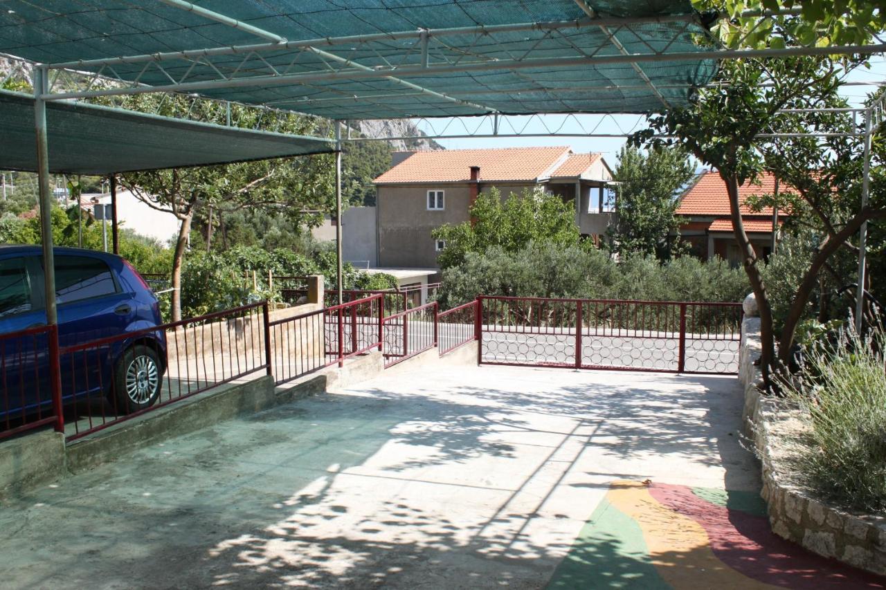 Apartments And Rooms With Parking Space Gradac, Makarska - 6819 Gradac  Dış mekan fotoğraf