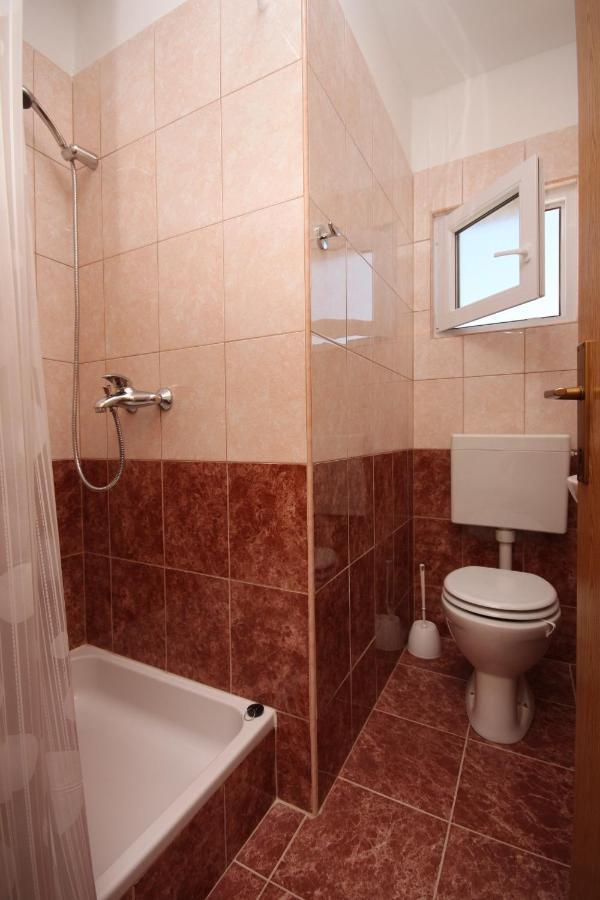 Apartments And Rooms With Parking Space Gradac, Makarska - 6819 Gradac  Dış mekan fotoğraf