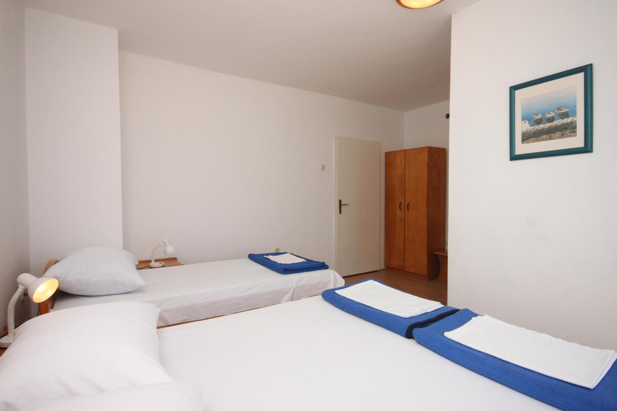 Apartments And Rooms With Parking Space Gradac, Makarska - 6819 Gradac  Oda fotoğraf